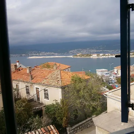 Crncic Apartment